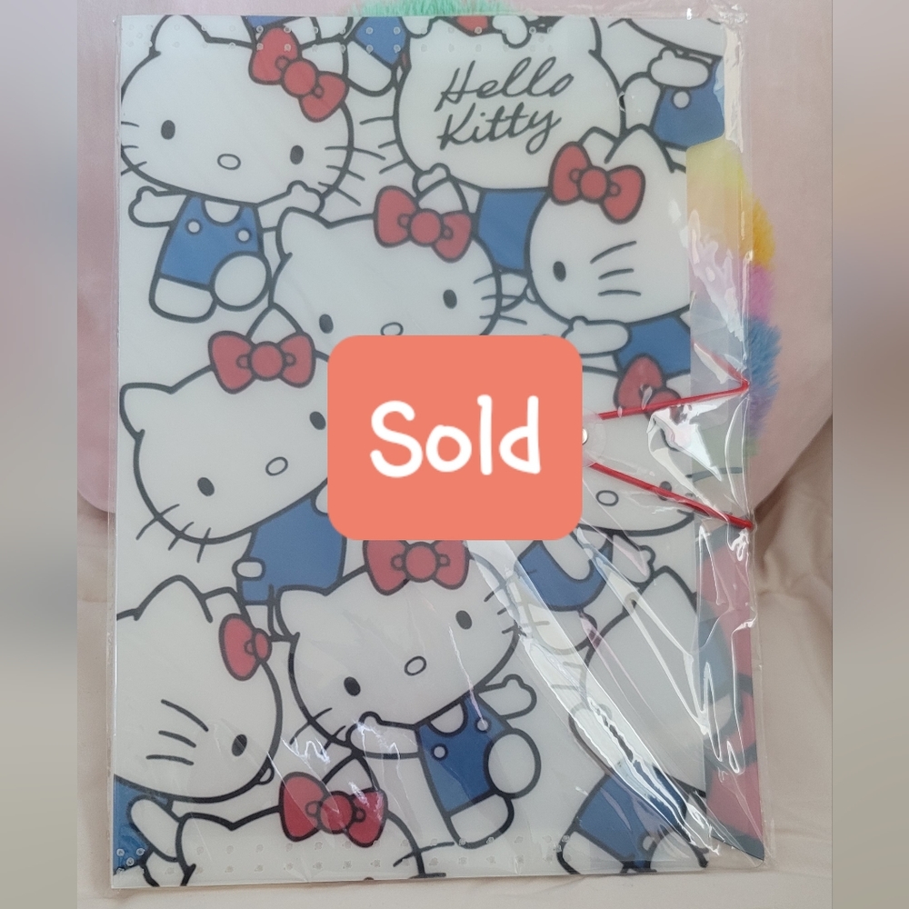 SOLD! SOLD!Hello kitty file folder